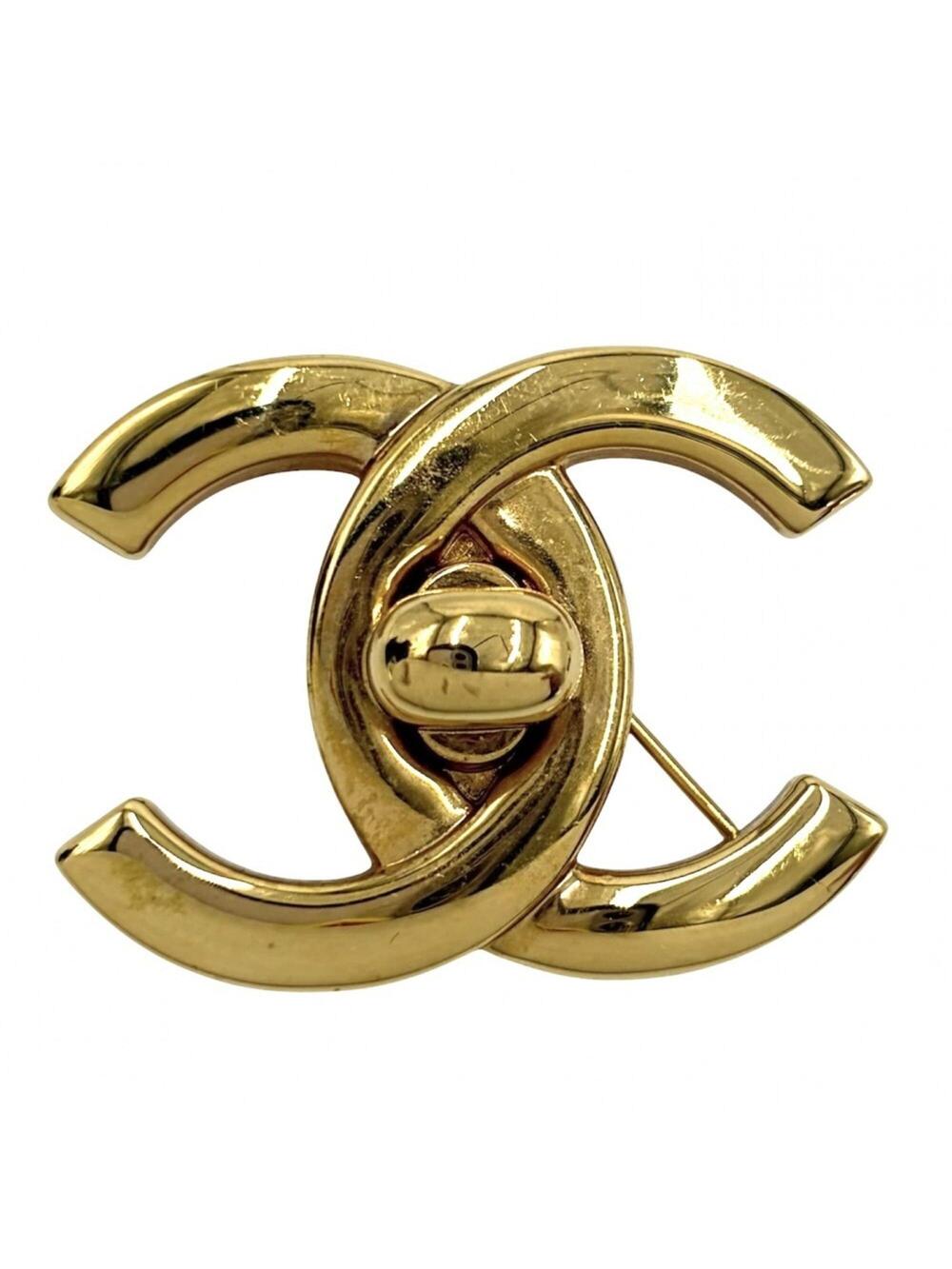 Chanel Cc Logo Turnlock Brooch Metal #343268C11B